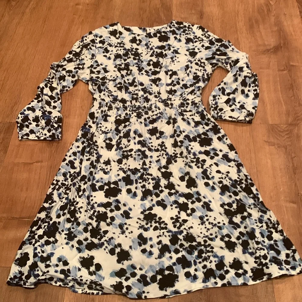 Apricot 3/4 Sleeve Blue & White Dress - Picture 1 of 6